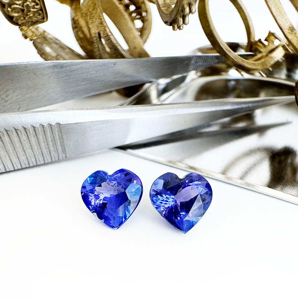 Tanzanite - blue/VIOLET Heart Cut Pair - 2.38ct