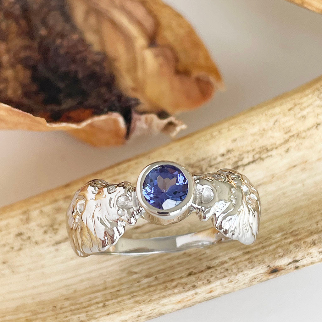 Striking Double Lion and Tanzanite White Gold Ring