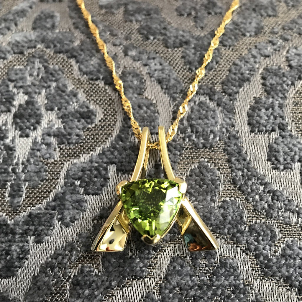 Trilliant Cut Green Tourmaline and Gold Pendant