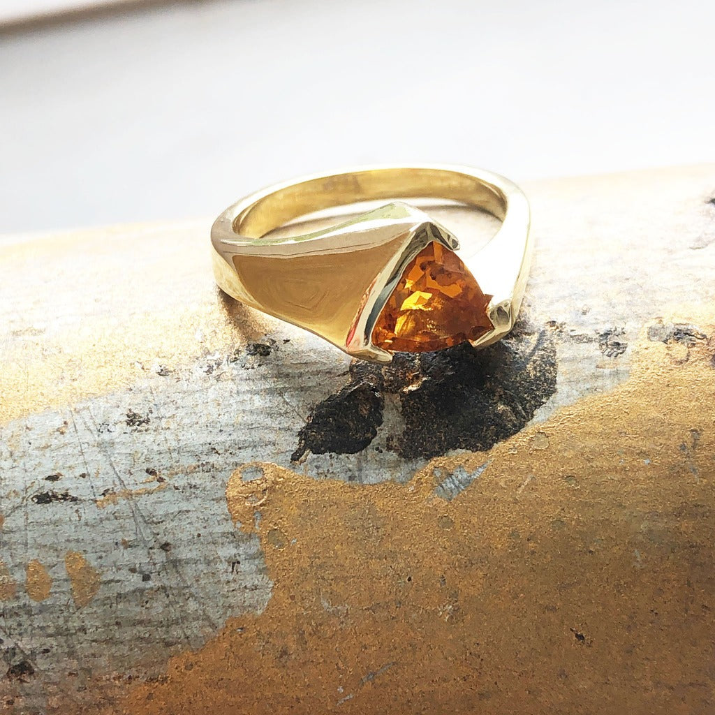 Trilliant Cut Citrine with Twisted Yellow Gold Band