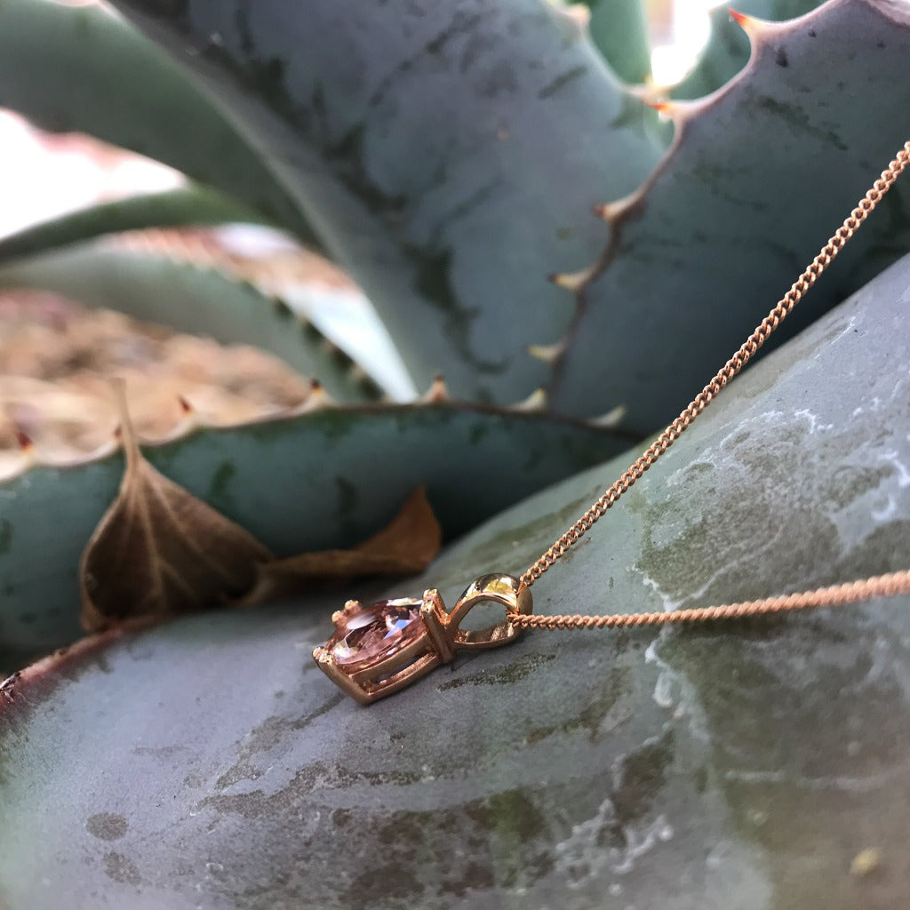 Pear cut morganite and rose gold pendant and chain