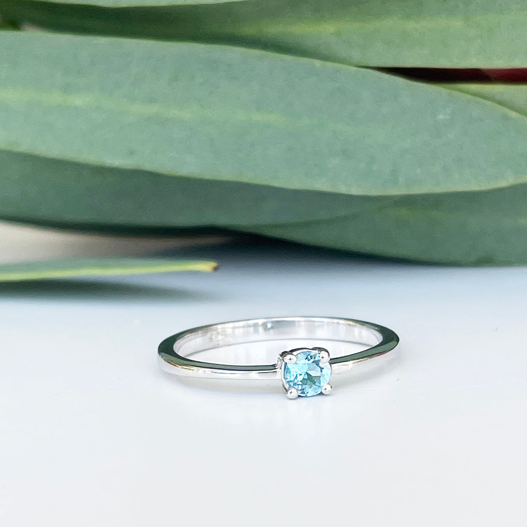 Silver Petite Solitaire Blue Topaz Ring