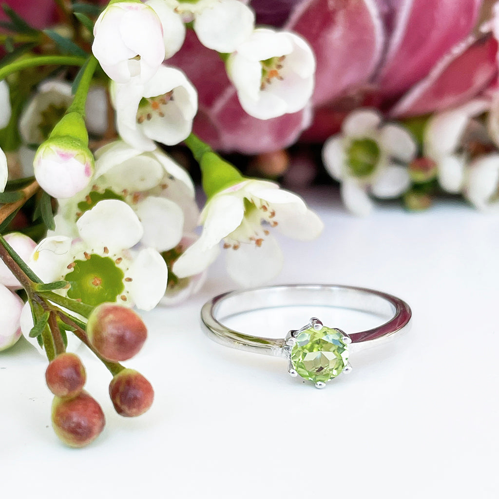 Silver Solitaire Six Claw Peridot Ring