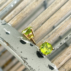 Sophisticated Yellow Gold Four Claw Peridot Studs