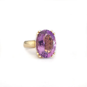 Bold Oval Cut Double Claw Yellow Gold Amethyst Ring
