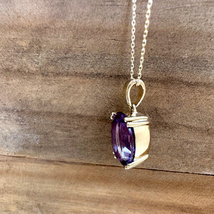 Classic Oval Cut Double Claw Amethyst Yellow Gold Pendant