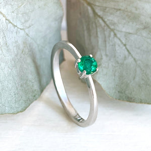 Classic Slightly Tapered White Gold Emerald Ring