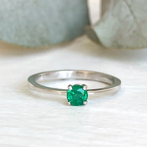 Classic Slightly Tapered White Gold Emerald Ring