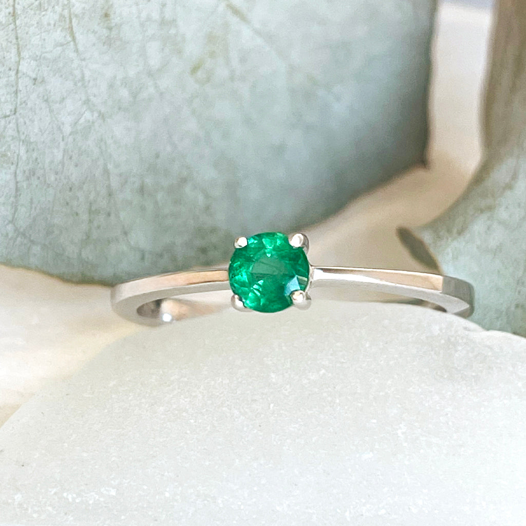 Classic Slightly Tapered White Gold Emerald Ring