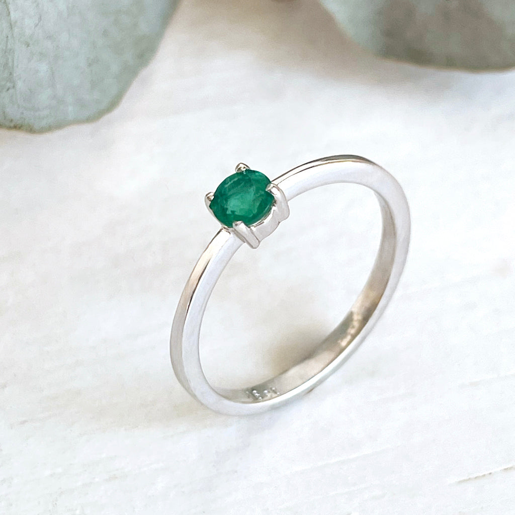 Classic Slightly Tapered White Gold Emerald Ring