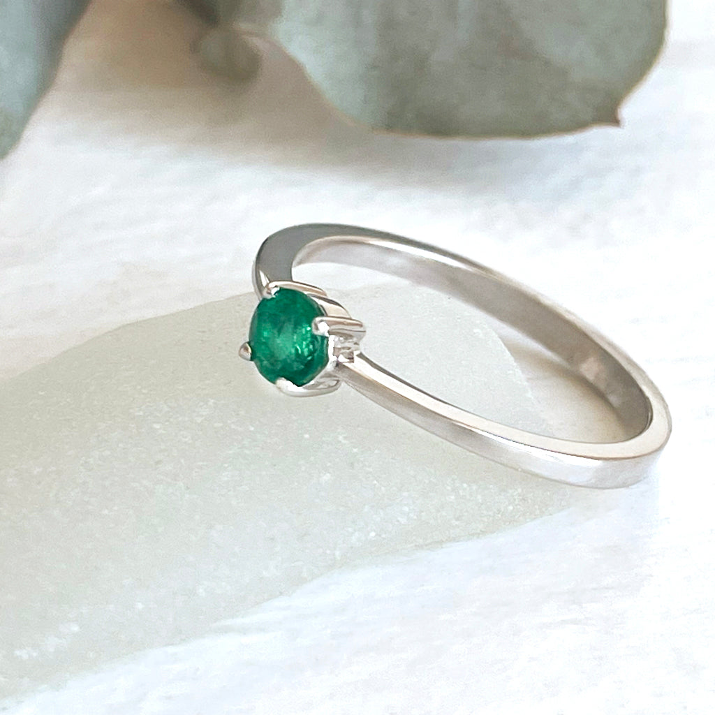 Classic Slightly Tapered White Gold Emerald Ring