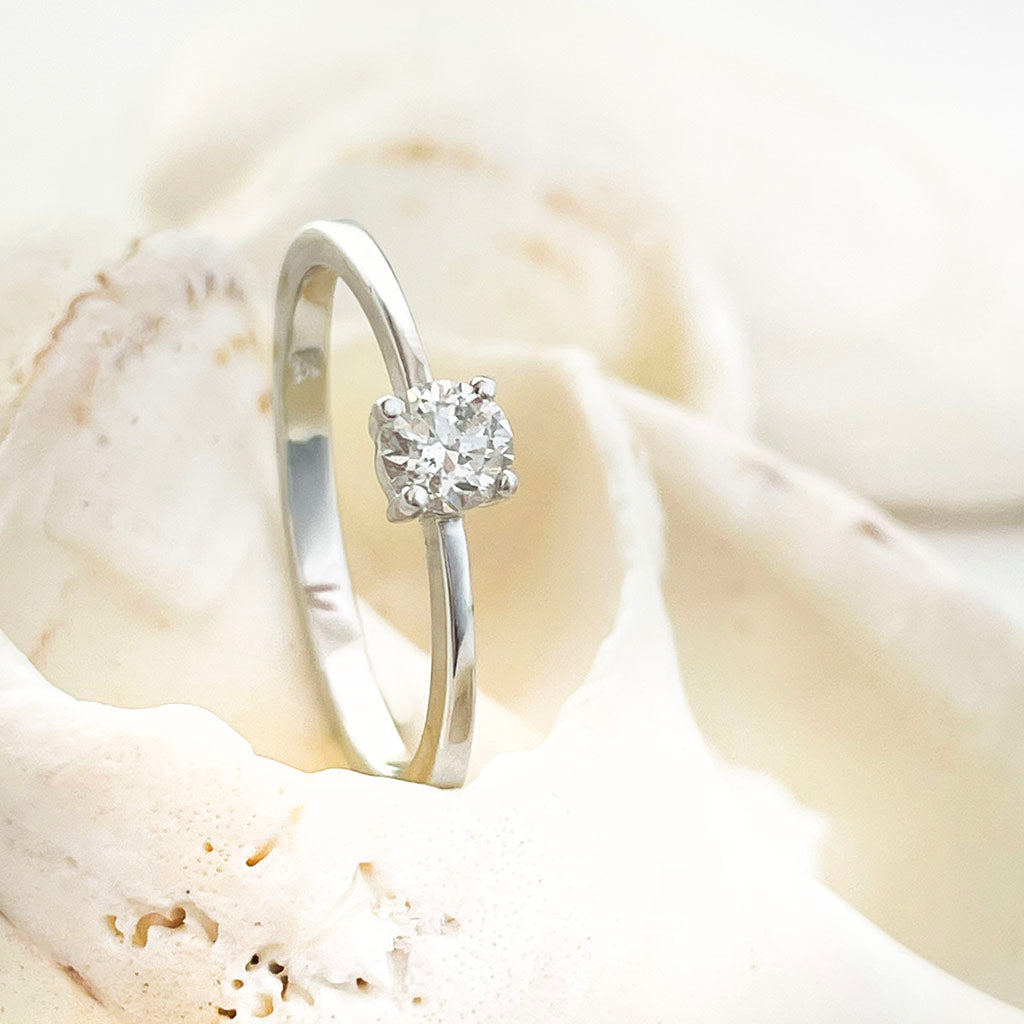 Diamond ring