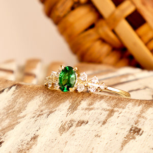Delicately Cascading Diamond Band Tsavorite Yellow Gold Ring