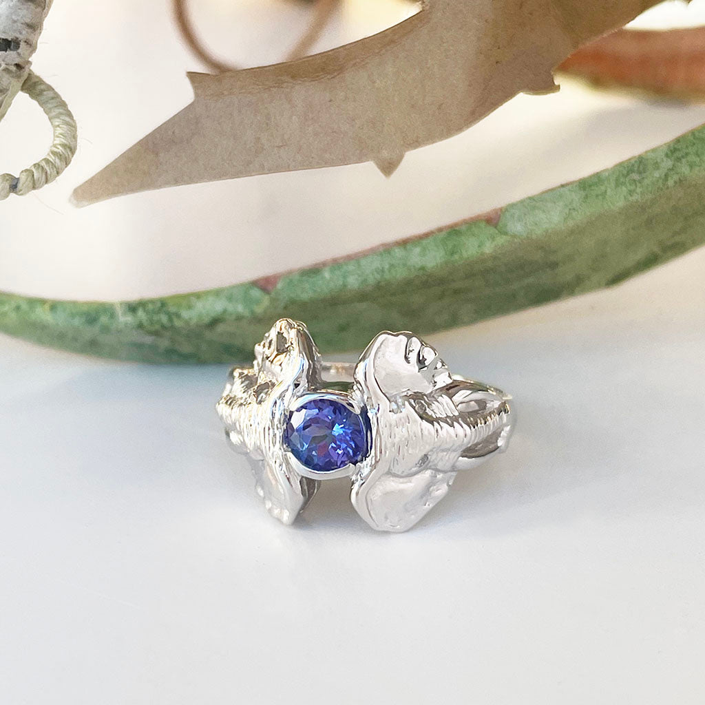 Double Elephant Head Ring with Tanzanite in White Gold