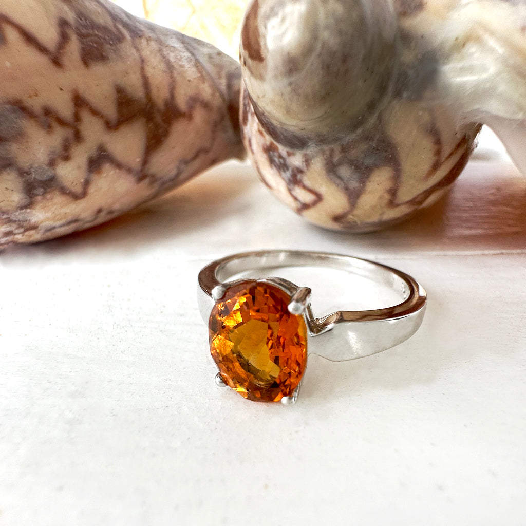 Elegant Oval Cut Citrine Solitaire White Gold Ring