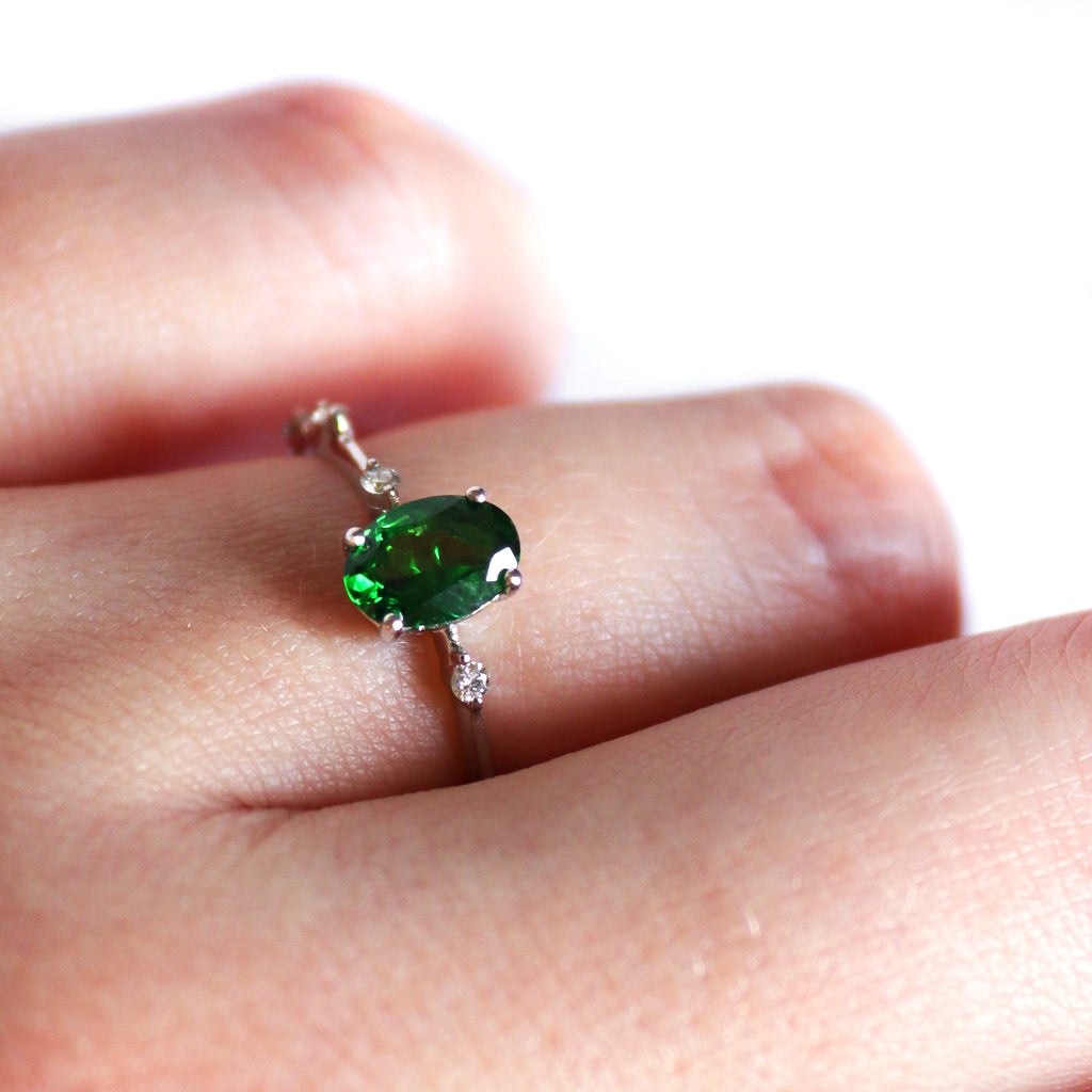Enchanting Diamond Dotted White Gold Tsavorite Ring
