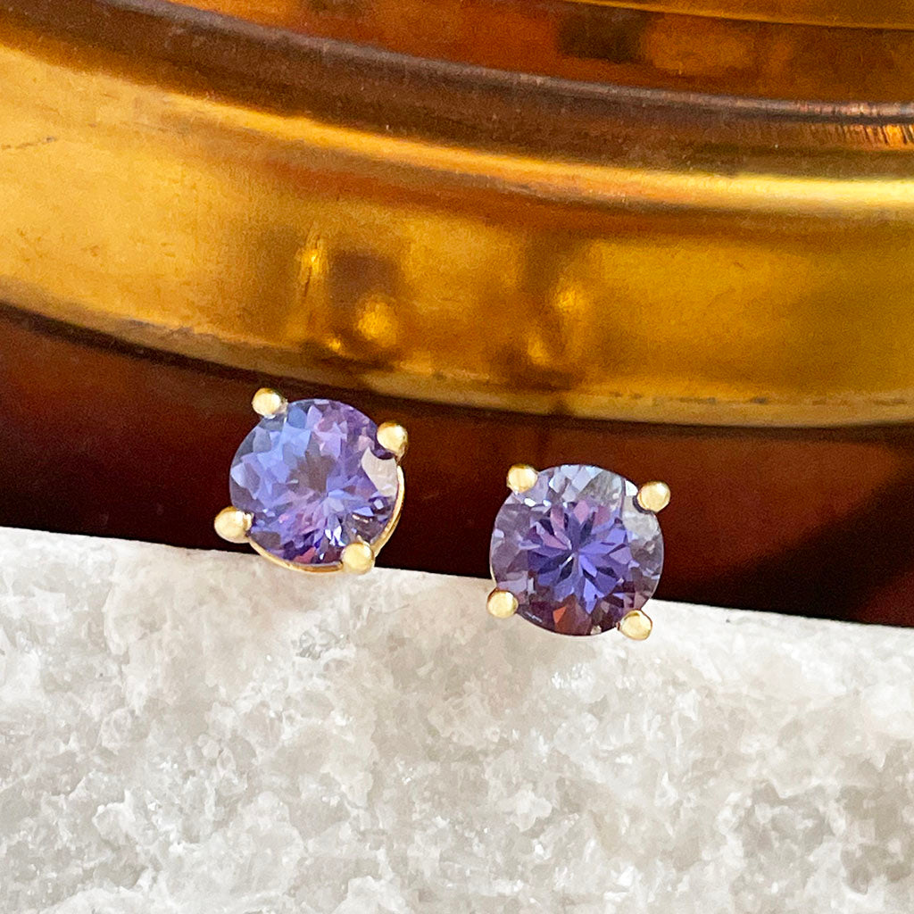 Yellow Gold Filigree Tanzanite Stud Earrings