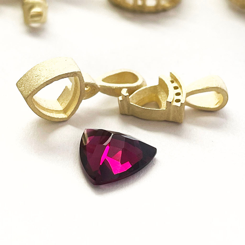 Loose Grape Garnet Gemstone