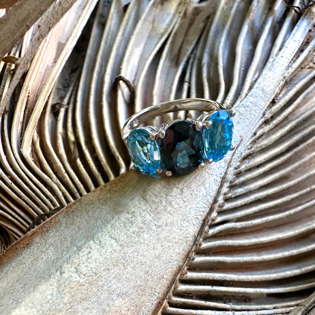 Glam Trilogy Blue And London Blue Topaz Ring