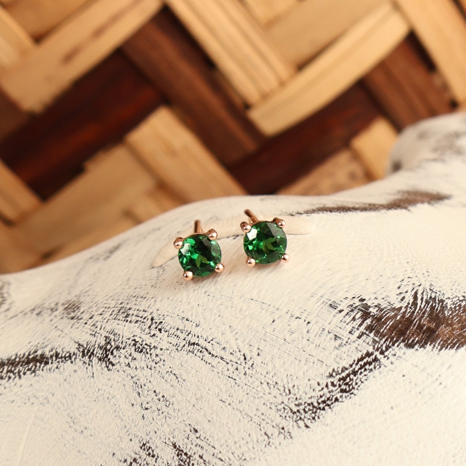 Petite Classic Four Claw Round Cut Tsavorite Rose Gold Studs