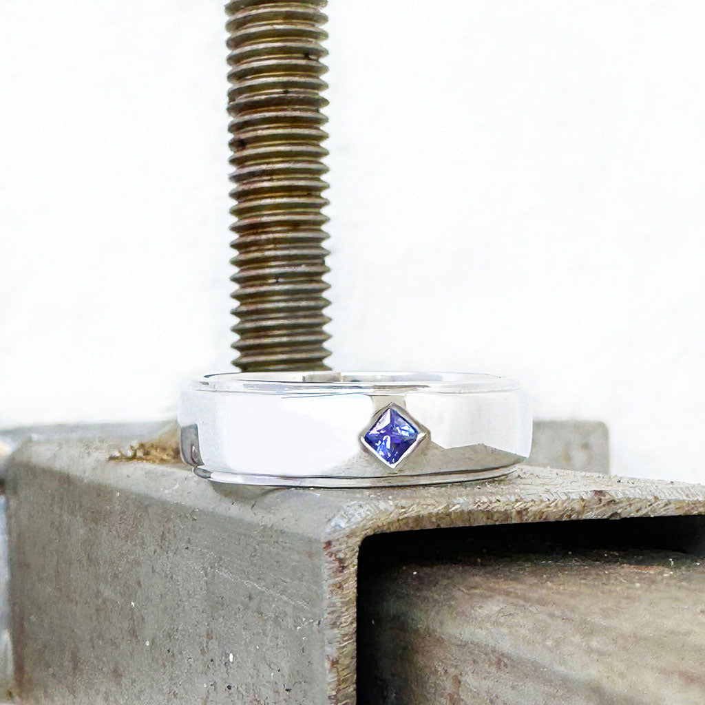 Unisex Solid White Gold Grooved Band With Square Cut Tanzanite Inlay Ring