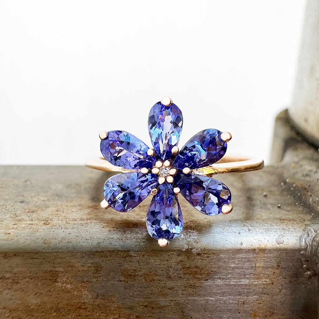 Delightful Pear Cut Rose Gold Flower Ring