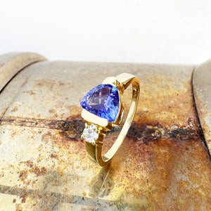 Trilliant Cut Tanzanite with Singular Diamond Accent Yellow Gold Ring