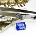 Tanzanite - violet/BLUE Emerald Cut - 5.17ct
