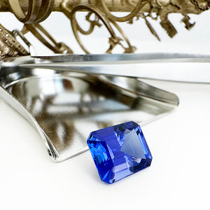 Tanzanite - blue/VIOLET Emerald Cut - 4.43ct
