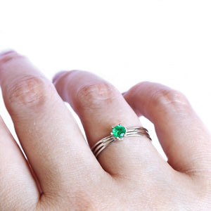 Iconic Three Band Round Cut Emerald White Gold Ring