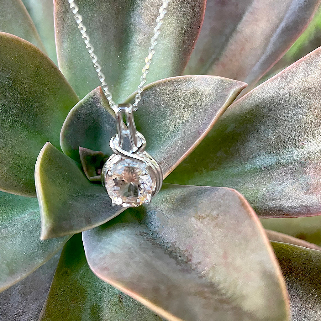 Knotted Bale Morganite White Gold Pendant