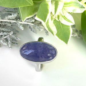 Silver Oval Cut Cabochon Tanzanite Silver Ring