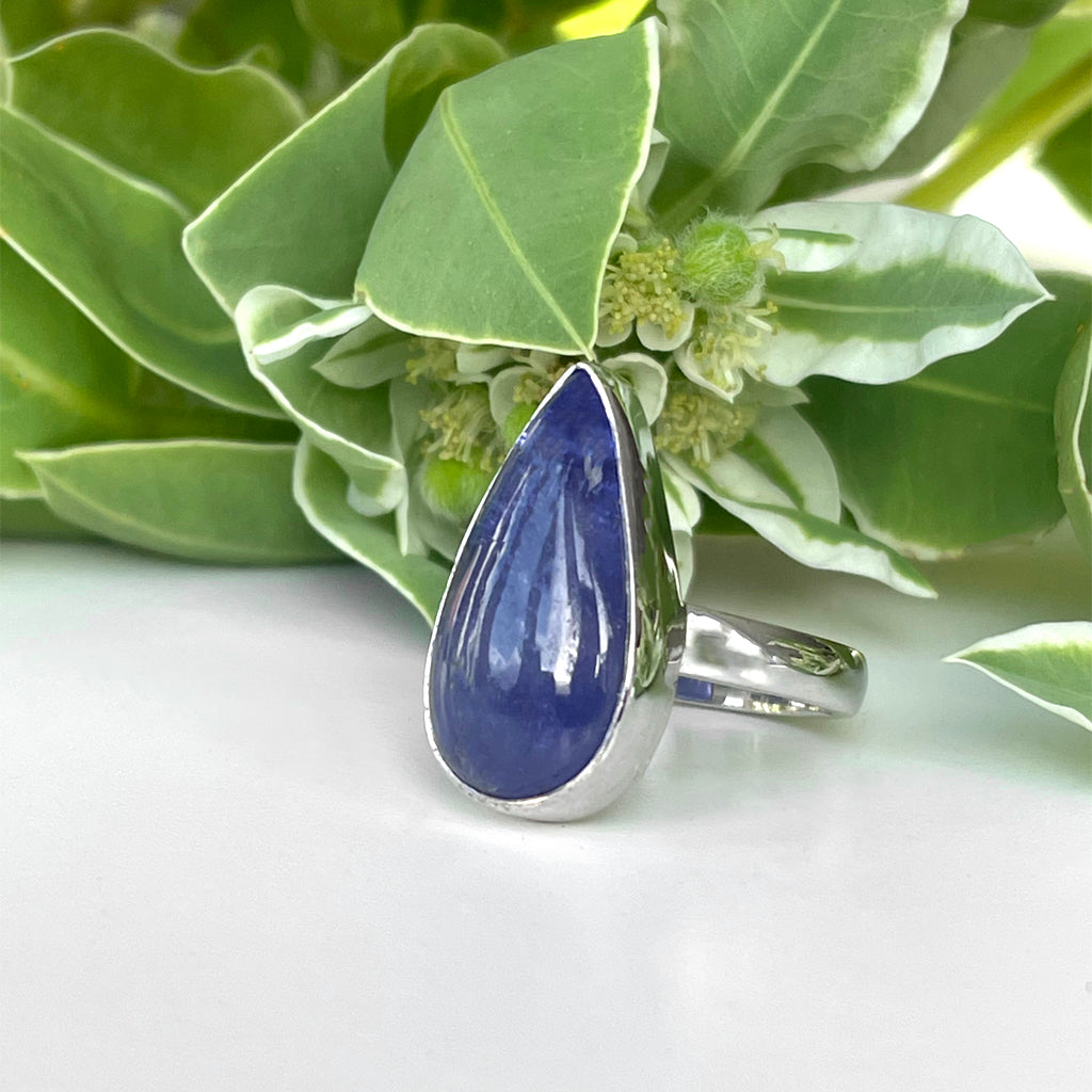 Silver Pear Cut Cabochon Tanzanite Silver Ring