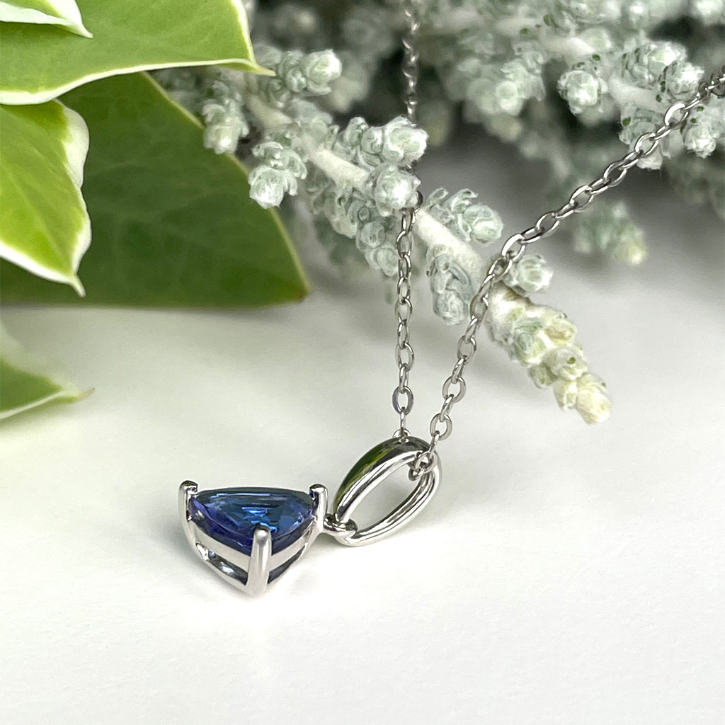 Silver Solitaire Trilliant Cut Tanzanite Pendant