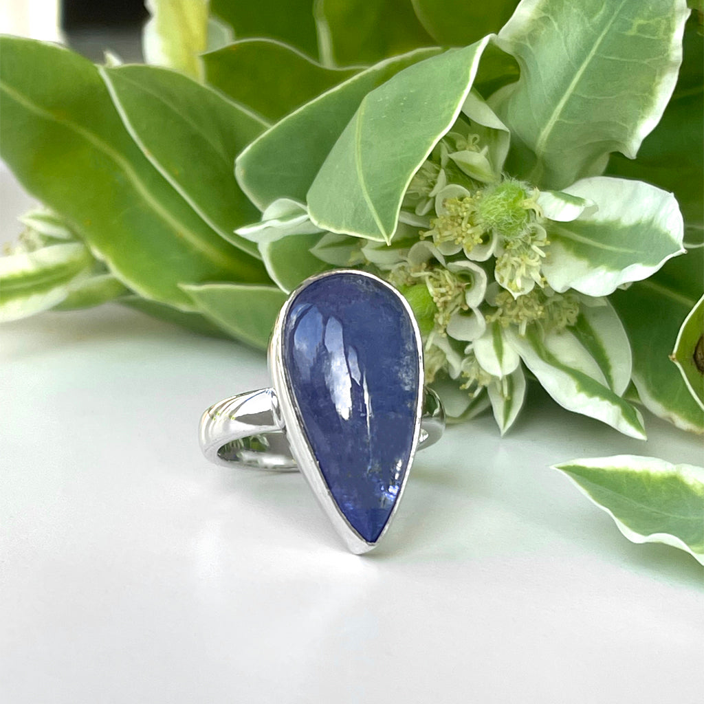 Silver Pear Cut Cabochon Tanzanite Silver Ring