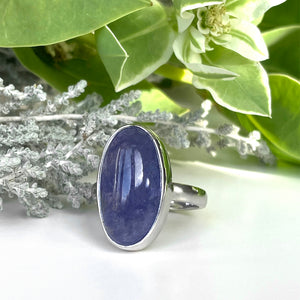 Silver Oval Cut Cabochon Tanzanite Silver Ring