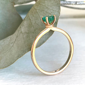 Majestic Raised Four Claw Rose Gold Emerald Ring