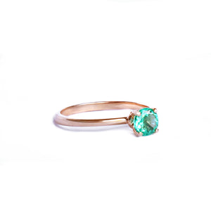 Majestic Raised Four Claw Rose Gold Emerald Ring