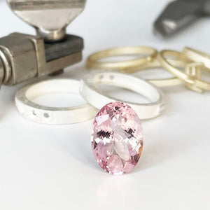 Morganite - Pink Oval Cut - 5.56ct