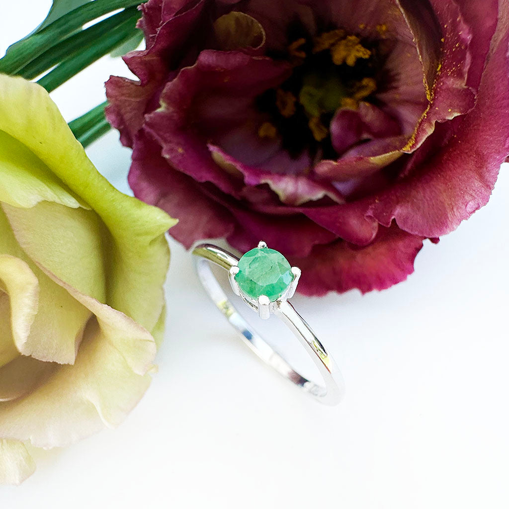 Petite Silver Round Cut Emerald Ring