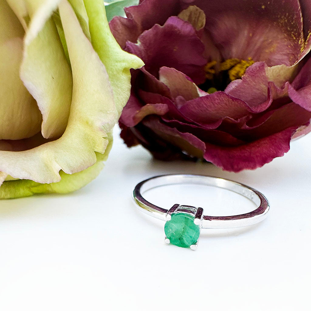 Petite Silver Round Cut Emerald Ring