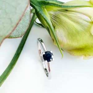 Petite Silver Round Cut Sapphire Ring