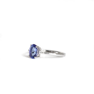 Princess Vibes Oval Cut Tanzanite With Diamond Shoulder Highlight Ring