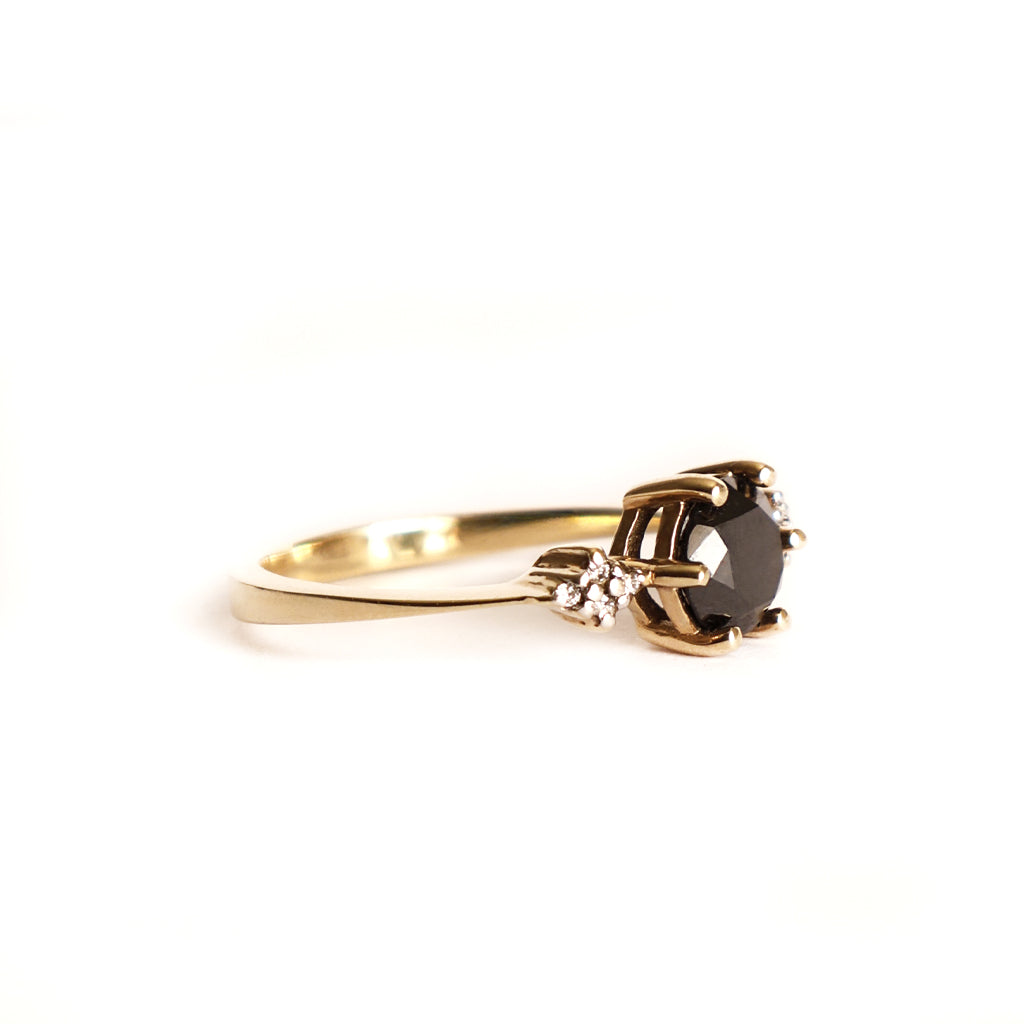 Quaint Black Diamond with Quadrant White Diamond Highlights Ring