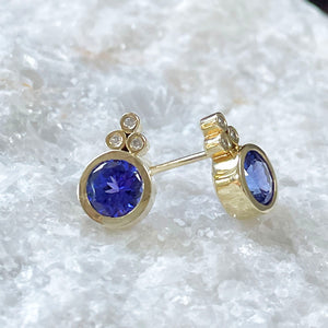 Tanzanite and Diamond Stud Yellow gold earrings