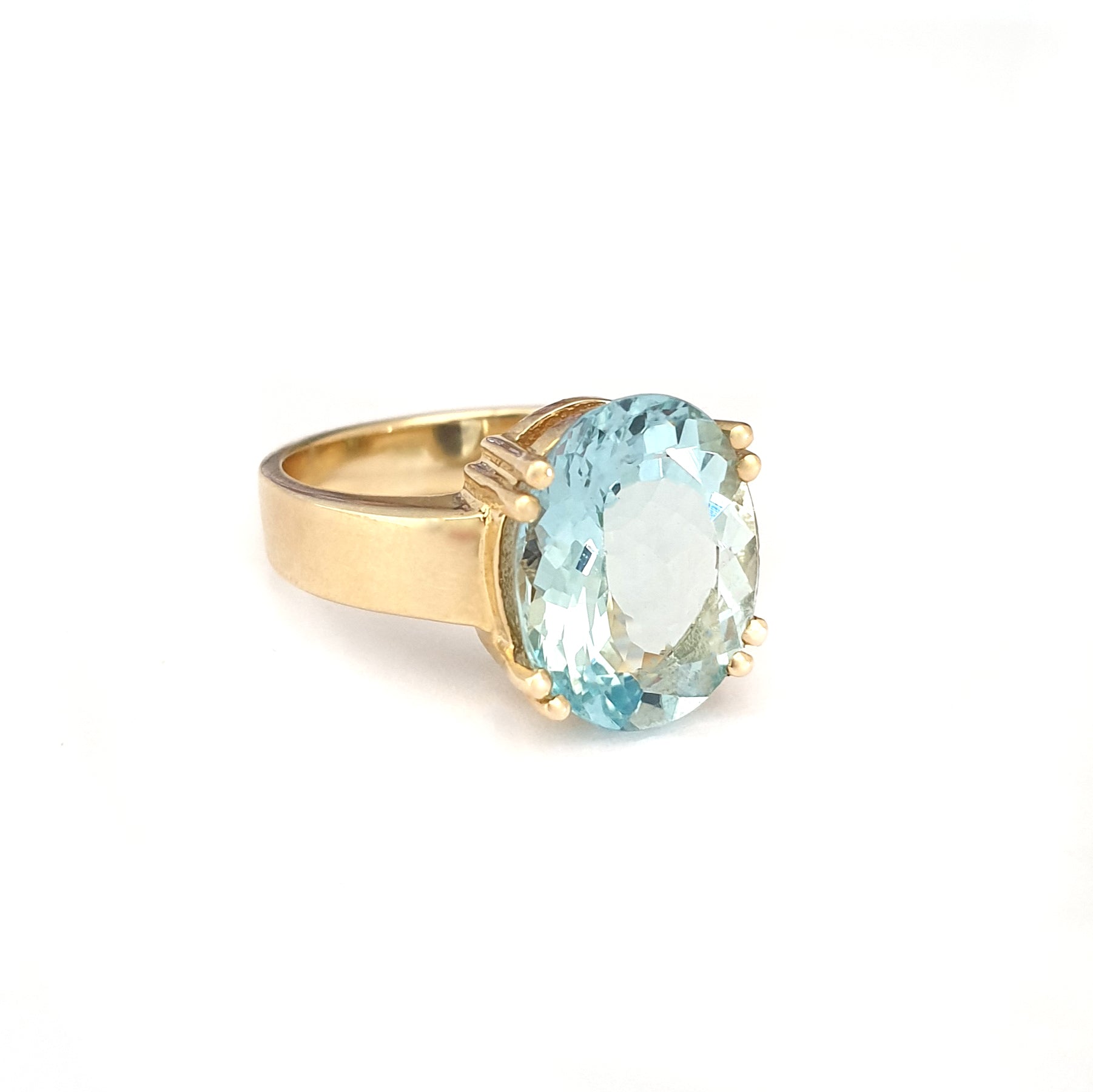 Solid Solitaire Aquamarine Oval Cut Double Claw Ring