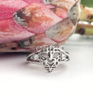 Silver leopard head ring