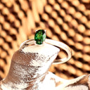Simply Beautiful Solitaire Oval Cut Tsavorite White Gold Ring