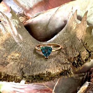 Stunning Rose Gold Solitaire Triliant Cut London Blue Topaz Ring