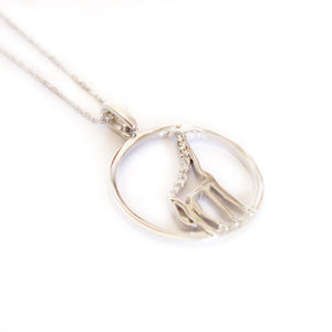 Stylish Circular Giraffe Diamond Back White Gold Pendant